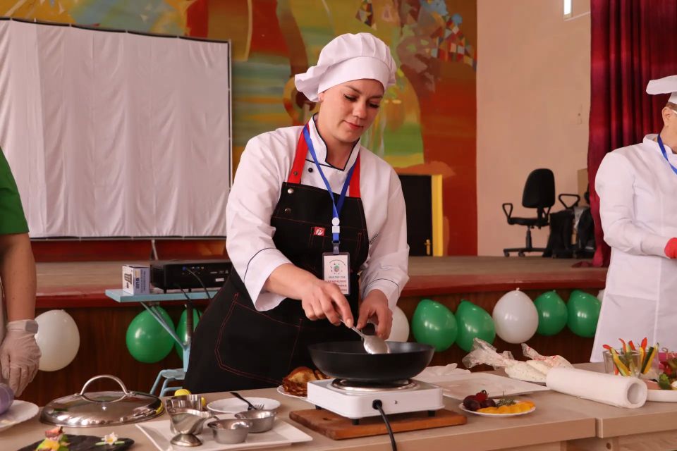 В Стахановском политехе прошёл Единый день открытых дверей «Профессионалитета» В Стахановском политехе прошёл Единый день открытых дверей «Профессионалитета»