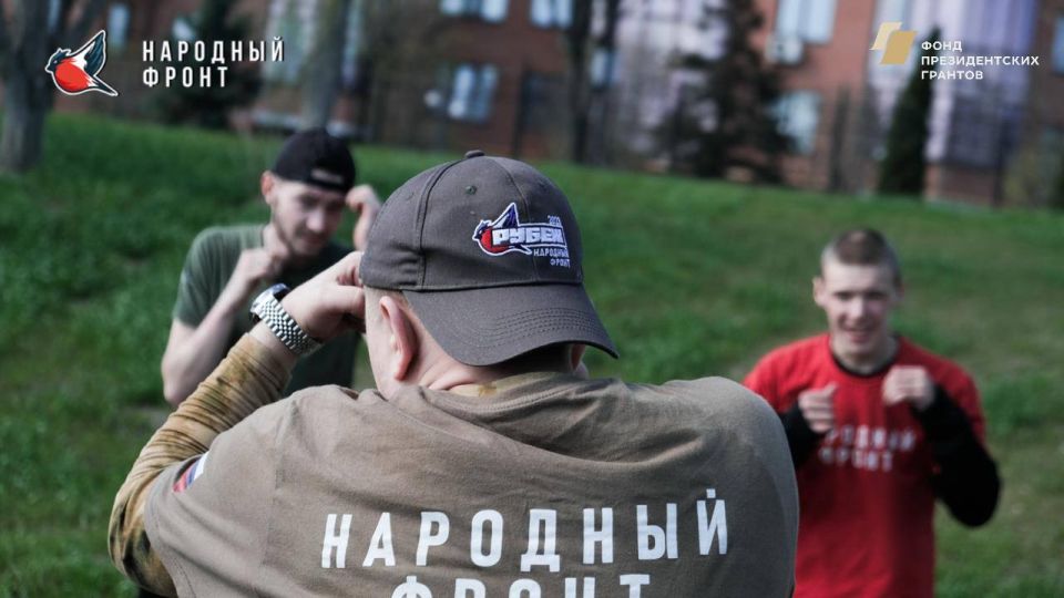 Команда Молодёжки НФ провела тренировку по боксу! Команда Молодёжки НФ провела тренировку по боксу!