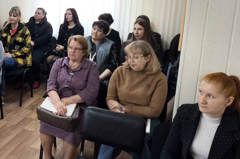 В Червонопартизанске депутаты и руководители внесли свои предложения в народную программу «Единой России» В Червонопартизанске депутаты и руководители внесли свои предложения в народную программу «Единой России»