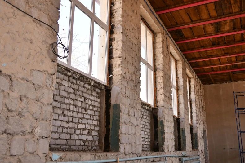 Новое дыхание спорта: как преображается зал в Свердловской школе №3 Новое дыхание спорта: как преображается зал в Свердловской школе №3