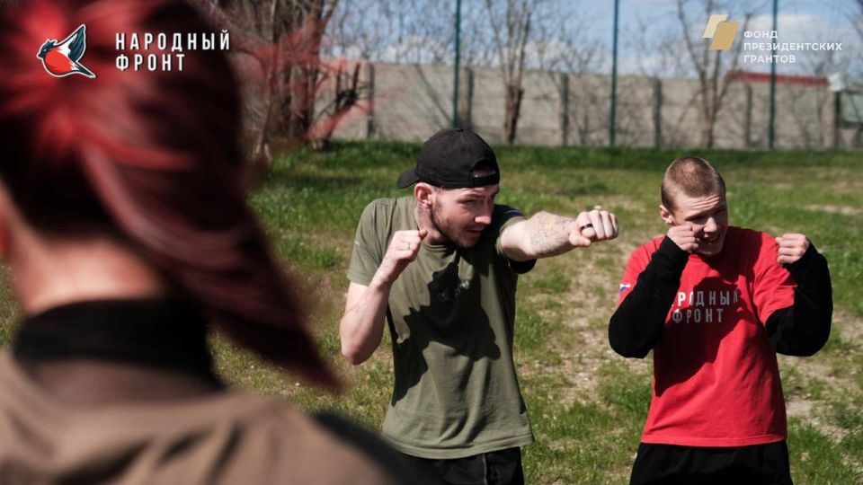 Команда Молодёжки НФ провела тренировку по боксу! Команда Молодёжки НФ провела тренировку по боксу!