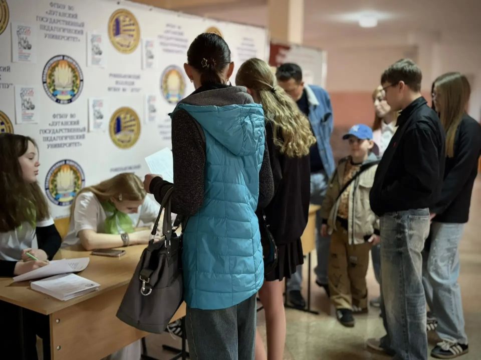 Единый день открытых дверей в Ровеньковскомколледже ЛГПУ: Единый день открытых дверей в Ровеньковскомколледже ЛГПУ:
