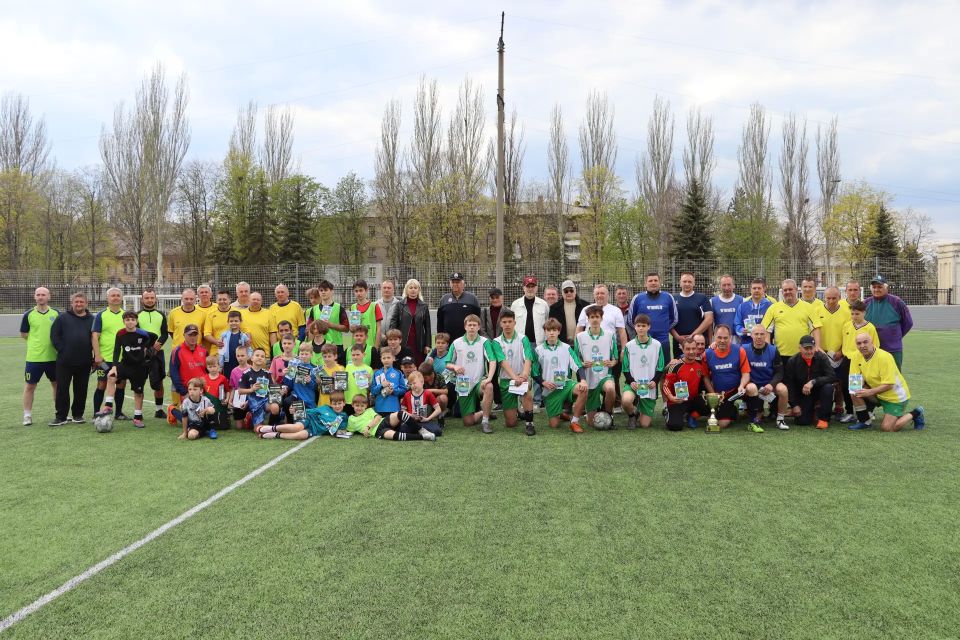 Память в мяче: в Стаханове прошёл «Турнир Памяти-2026» Память в мяче: в Стаханове прошёл «Турнир Памяти-2026»