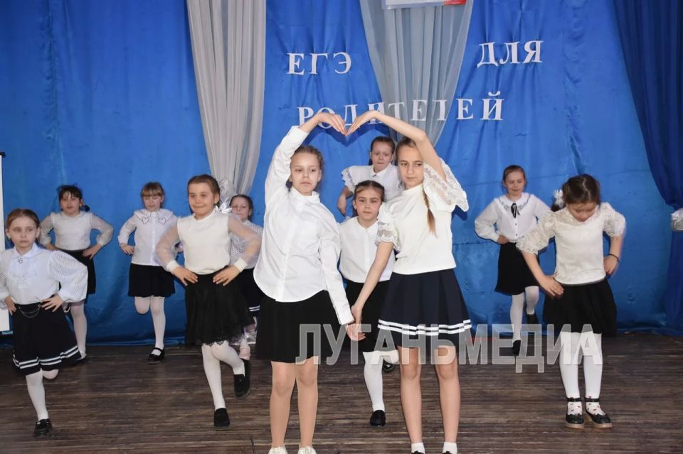 Первомайск присоединился к акции «Сдаем вместе! День сдачи ЕГЭ родителями» Первомайск присоединился к акции «Сдаем вместе! День сдачи ЕГЭ родителями»