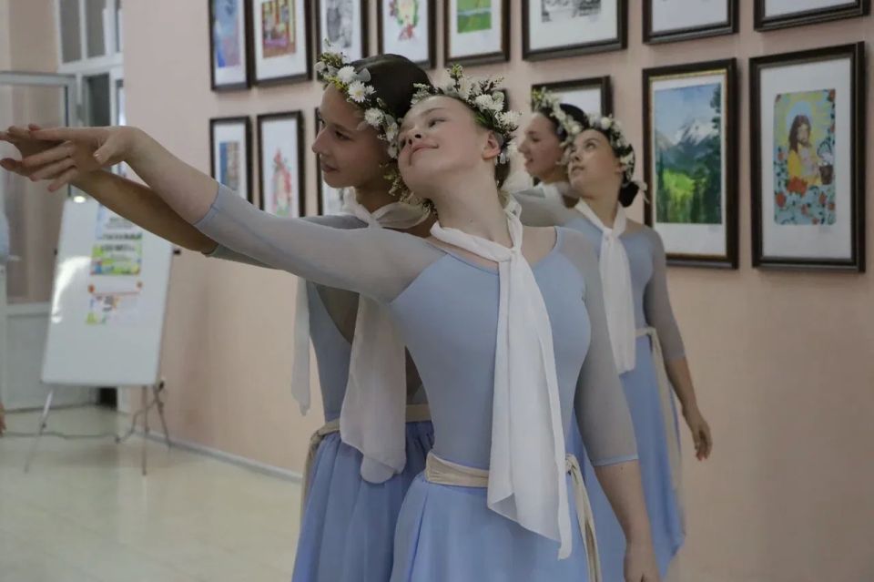«Библионочь-2026» в Луганской Горьковке: единство традиций, культур и сердец «Библионочь-2026» в Луганской Горьковке: единство традиций, культур и сердец