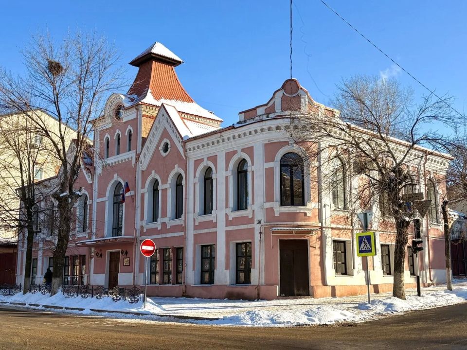 История одного здания: как «Городская управа» стала свидетелем эпох История одного здания: как «Городская управа» стала свидетелем эпох