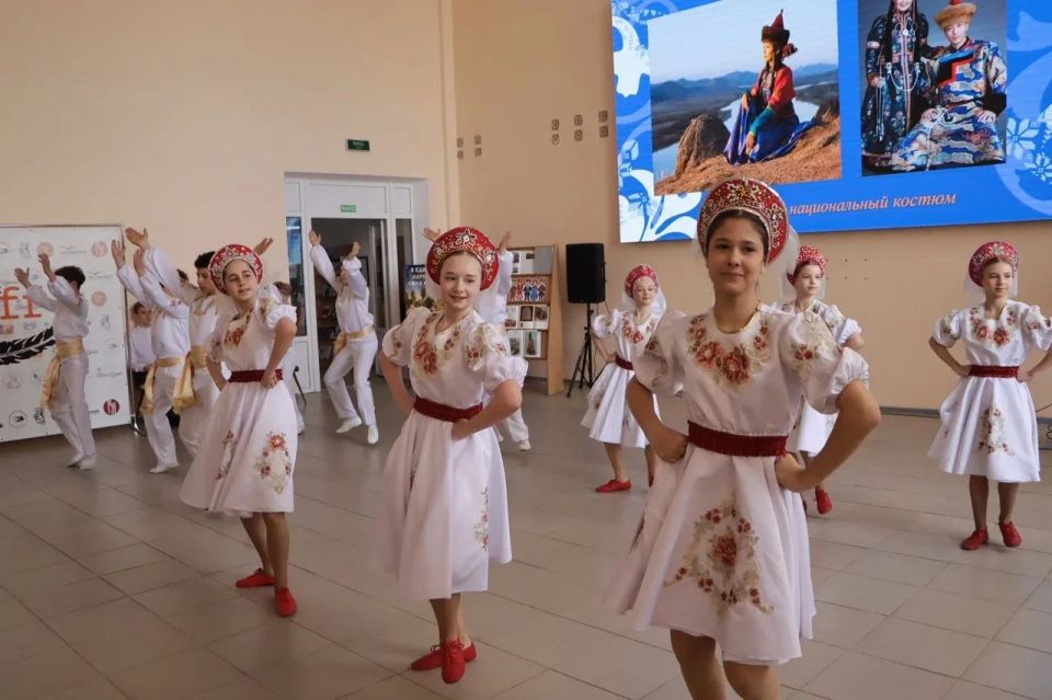«Библионочь-2026» в Луганской Горьковке: единство традиций, культур и сердец «Библионочь-2026» в Луганской Горьковке: единство традиций, культур и сердец