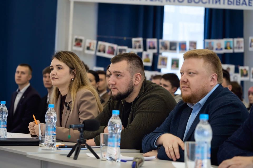 Михаил Голубович: Побывал на республиканском дебатном турнире «Мнение молодежи» Михаил Голубович: Побывал на республиканском дебатном турнире «Мнение молодежи»