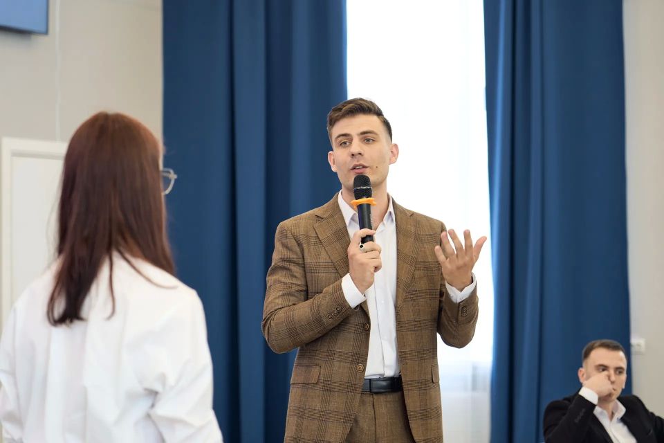 Михаил Голубович: Побывал на республиканском дебатном турнире «Мнение молодежи» Михаил Голубович: Побывал на республиканском дебатном турнире «Мнение молодежи»