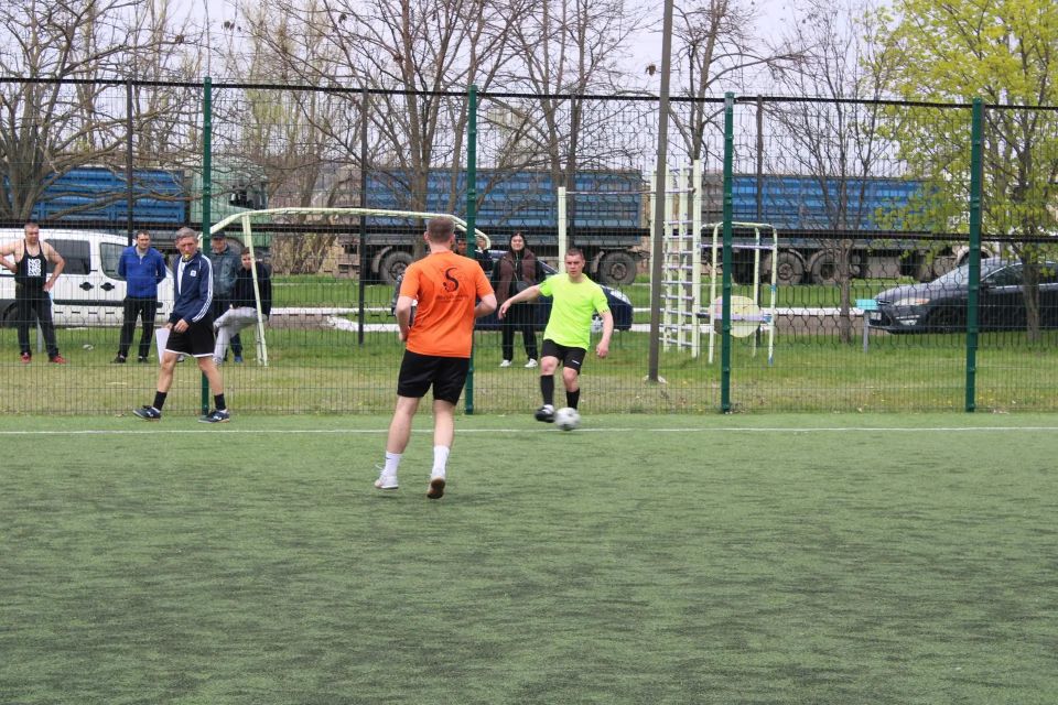 В Белокуракинском муниципальном округе стартовал весенний Кубок среди КФК по футзалу на открытых площадках В Белокуракинском муниципальном округе стартовал весенний Кубок среди КФК по футзалу на открытых площадках