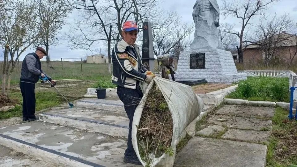 В Нагорном выполнен ремонт памятника погибшим воинам Великой Отечественной войны В Нагорном выполнен ремонт памятника погибшим воинам Великой Отечественной войны