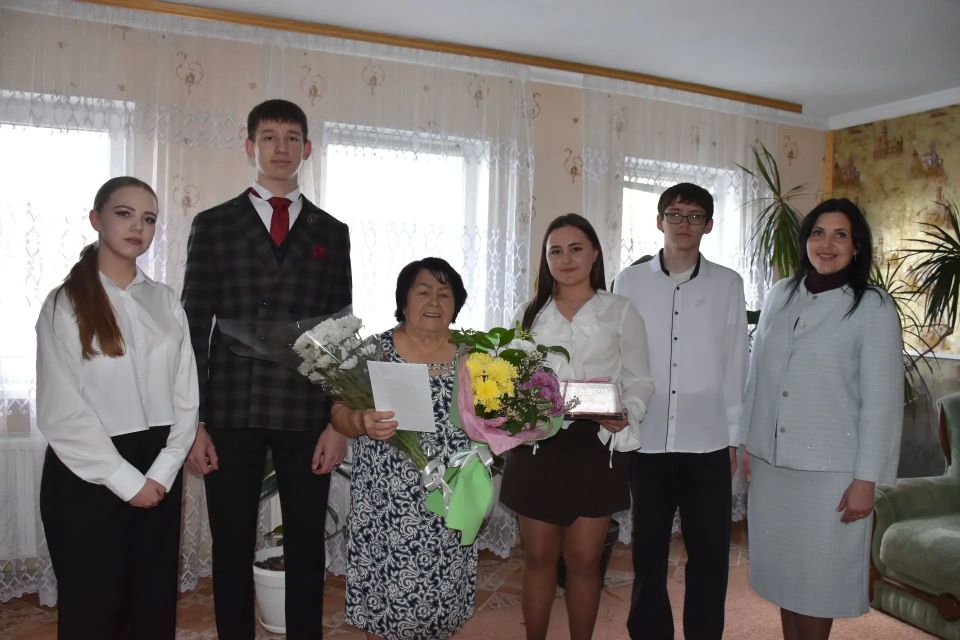 Сегодня свой день рождения отмечает жительница городского округа город Ровеньки – Романова Розалия Лукьяновна. Сегодня свой день рождения отмечает жительница городского округа город Ровеньки – Романова Розалия Лукьяновна.