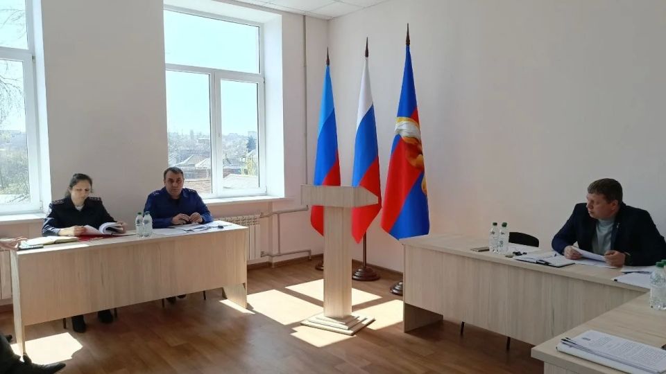 Состоялось сорок четвертое заседании Совета городского округа муниципального образования городской округ город Лисичанск Луганской Народной Республики Состоялось сорок четвертое заседании Совета городского округа муниципального образования городской округ город Лисичанск Луганской Народной Республики