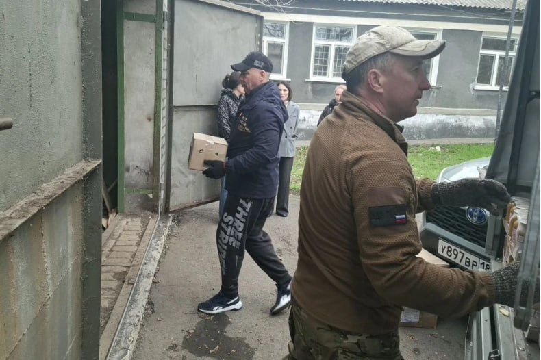 Сила в единстве: в Свердловск доставлена очередная партия гуманитарной помощи при поддержке Красноярского края и участии молодежи Сила в единстве: в Свердловск доставлена очередная партия гуманитарной помощи при поддержке Красноярского края и участии молодежи