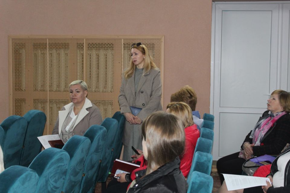 Виталий Коваленко: Сегодня первый заместитель Главы администрации Беловодского муниципального округа Наталья Добрицкая провела аппаратное совещание с руководителями учреждений, организаций, предприятий округа и начальниками... Виталий Коваленко: Сегодня первый заместитель Главы администрации Беловодского муниципального округа Наталья Добрицкая провела аппаратное совещание с руководителями учреждений, организаций, предприятий округа и начальниками...