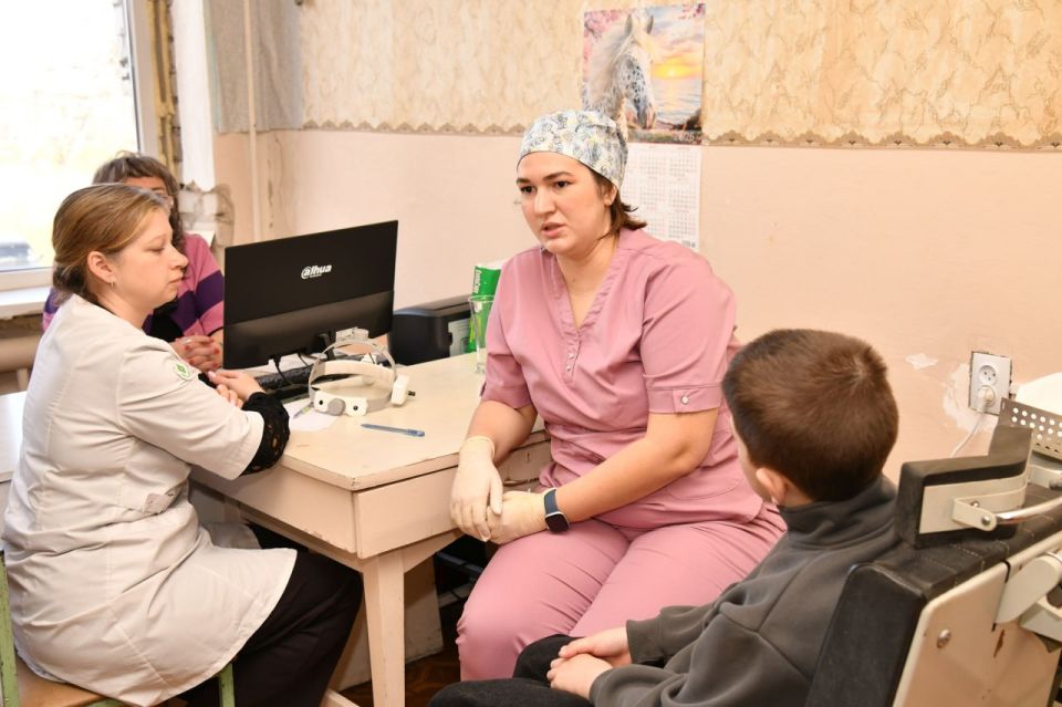 Как красноярские врачи провели первый выездной прием в Червонопартизанске Как красноярские врачи провели первый выездной прием в Червонопартизанске