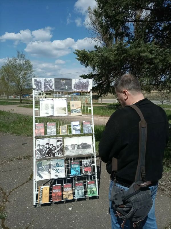 Историко-патриотическая выставка «Сломанные судьбы… Прерванные жизни…» Историко-патриотическая выставка «Сломанные судьбы… Прерванные жизни…»
