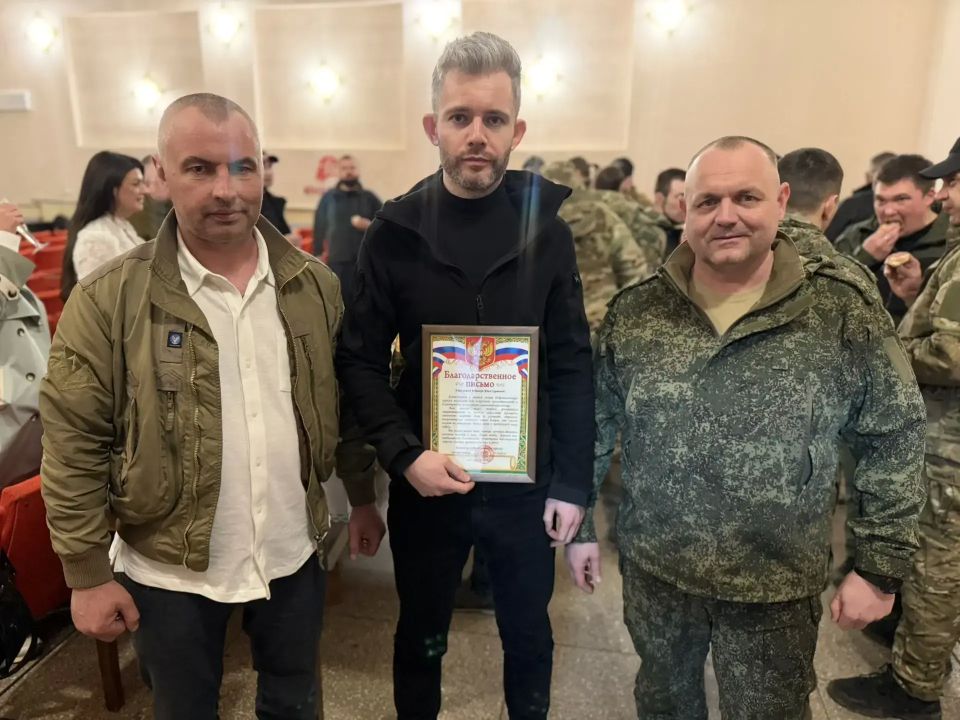 Луганские сторонники Единой России встретились с коллегами из Хабаровского края Луганские сторонники Единой России встретились с коллегами из Хабаровского края