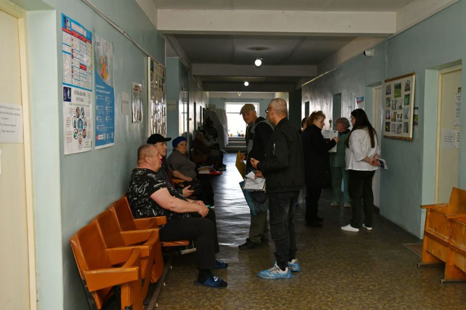Как красноярские врачи провели первый выездной прием в Червонопартизанске Как красноярские врачи провели первый выездной прием в Червонопартизанске