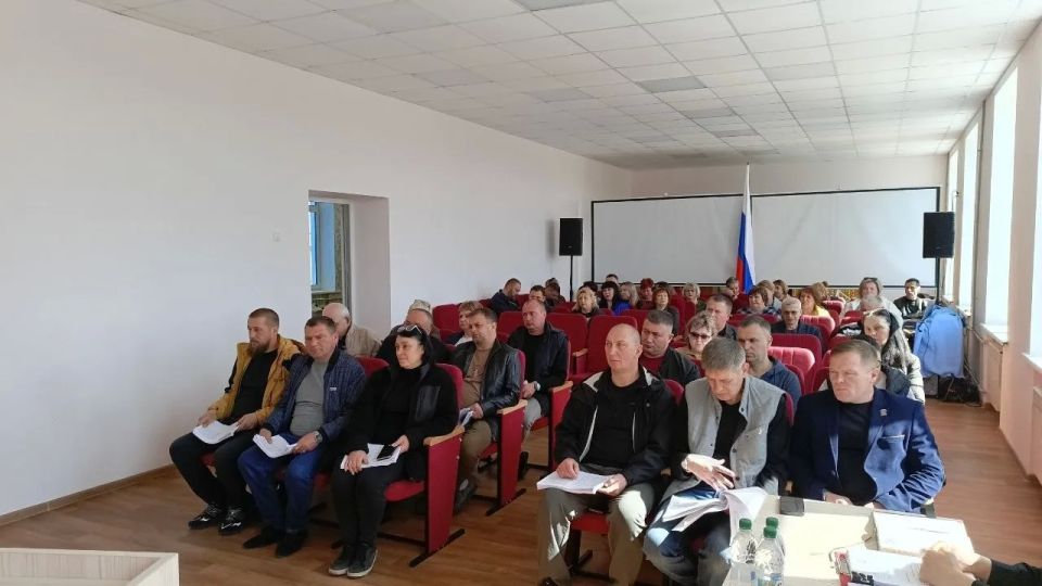 Состоялось сорок четвертое заседании Совета городского округа муниципального образования городской округ город Лисичанск Луганской Народной Республики Состоялось сорок четвертое заседании Совета городского округа муниципального образования городской округ город Лисичанск Луганской Народной Республики