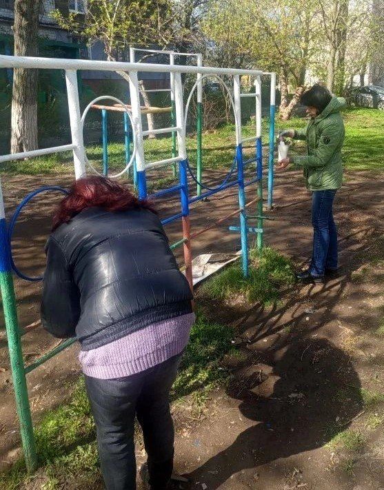 Давайте вместе сделаем наш город красивее и чище! Давайте вместе сделаем наш город красивее и чище!