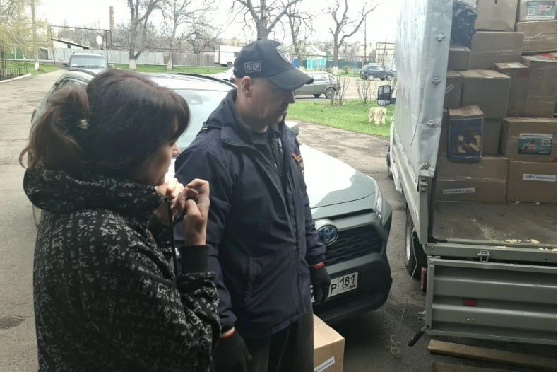 Сила в единстве: в Свердловск доставлена очередная партия гуманитарной помощи при поддержке Красноярского края и участии молодежи Сила в единстве: в Свердловск доставлена очередная партия гуманитарной помощи при поддержке Красноярского края и участии молодежи