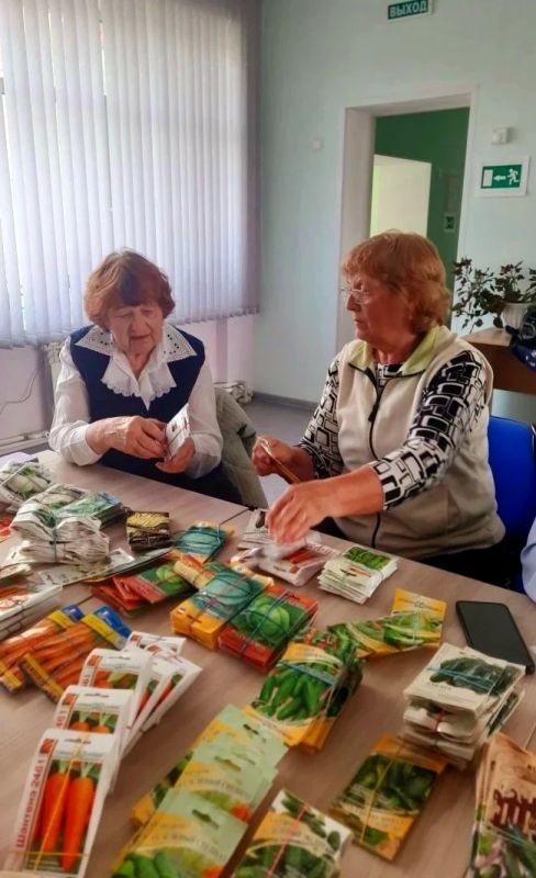 В Беловодском муниципалитете стартовала акция «Выращиваем добро» В Беловодском муниципалитете стартовала акция «Выращиваем добро»