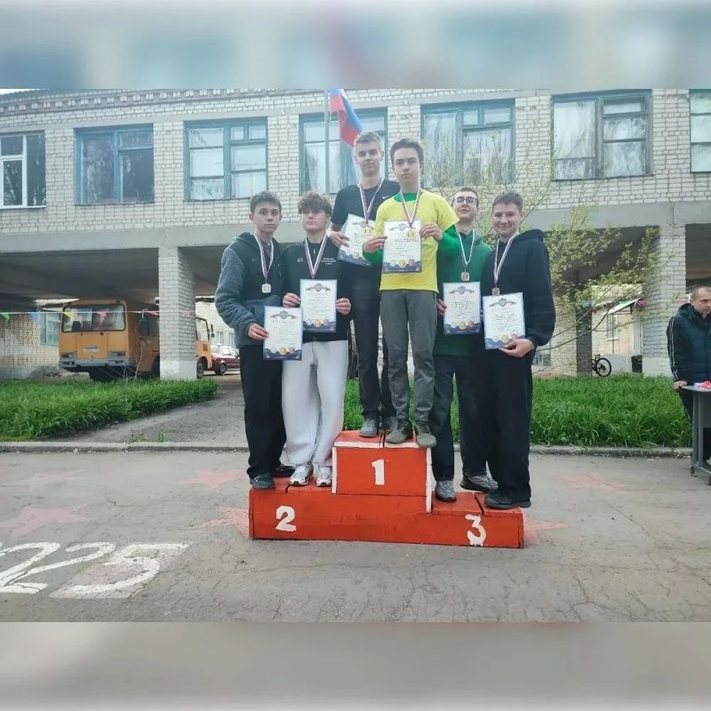 Стахановские спортсмены завоевали 20 медалей на Первенстве ЛНР по спортивному туризму Стахановские спортсмены завоевали 20 медалей на Первенстве ЛНР по спортивному туризму