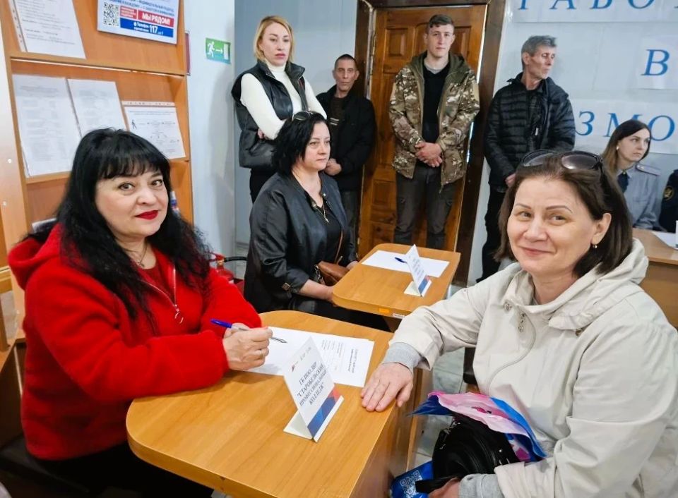 Региональный этап Всероссийской ярмарки трудоустройства прошёл в Старобельске Региональный этап Всероссийской ярмарки трудоустройства прошёл в Старобельске