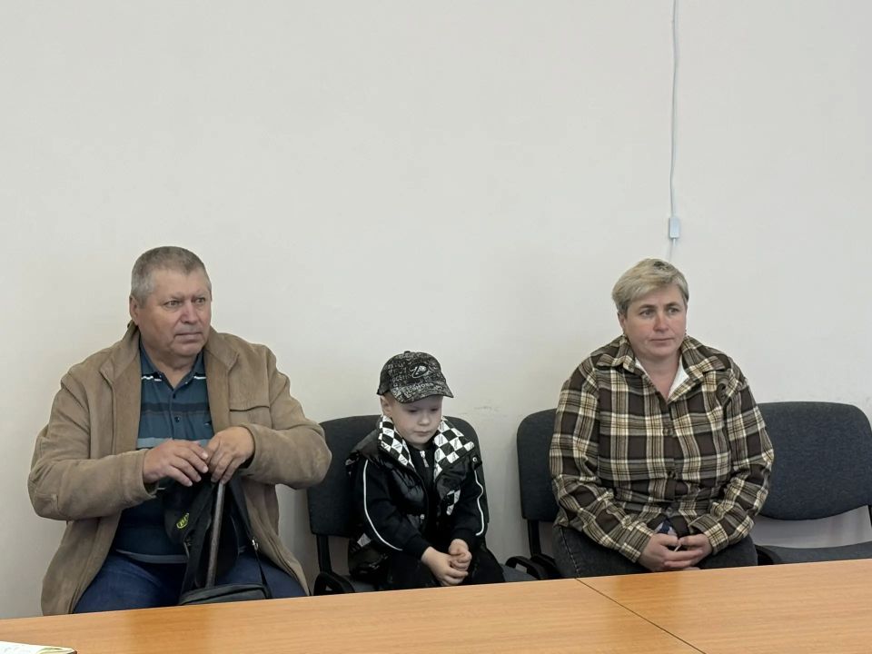 Еженедельно с жителями: выслушали, разъяснили, поручили Еженедельно с жителями: выслушали, разъяснили, поручили