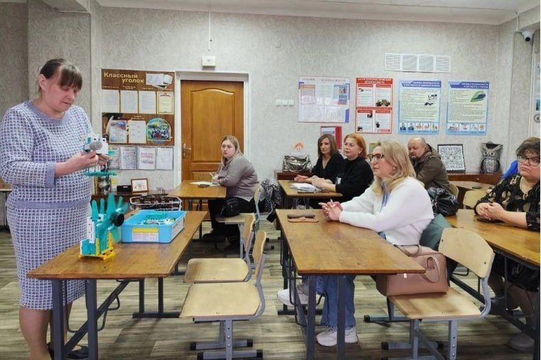В Свердловске прошло муиципальное методическое объединение учителей технологии В Свердловске прошло муиципальное методическое объединение учителей технологии