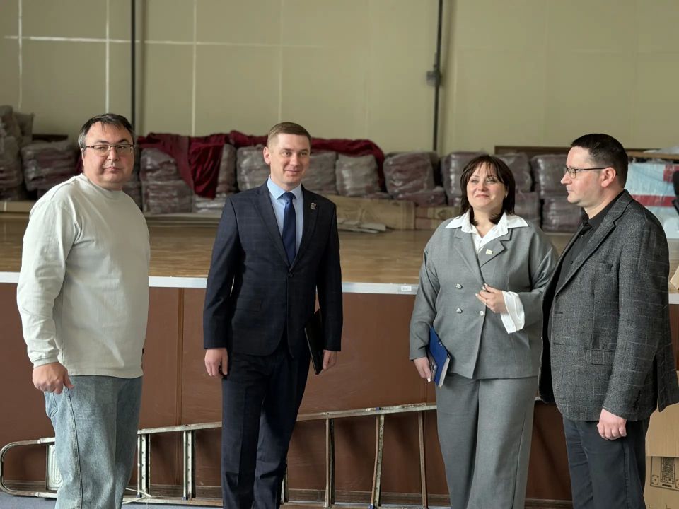 Алексей Белецкий ответил на вопросы предпринимателей Марковки и оценил преображение поселка по народной программе Алексей Белецкий ответил на вопросы предпринимателей Марковки и оценил преображение поселка по народной программе