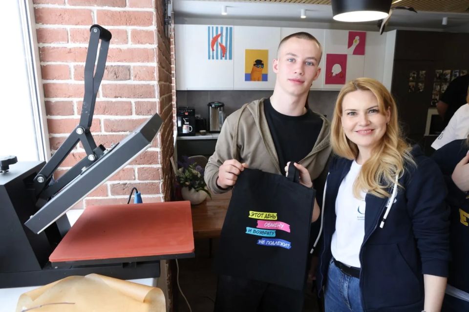 Дарья Лантратова: «Можно стоять на голове и делать то, что запрещено, но зачем, если есть столько интересных созидательных вещей» Дарья Лантратова: «Можно стоять на голове и делать то, что запрещено, но зачем, если есть столько интересных созидательных вещей»
