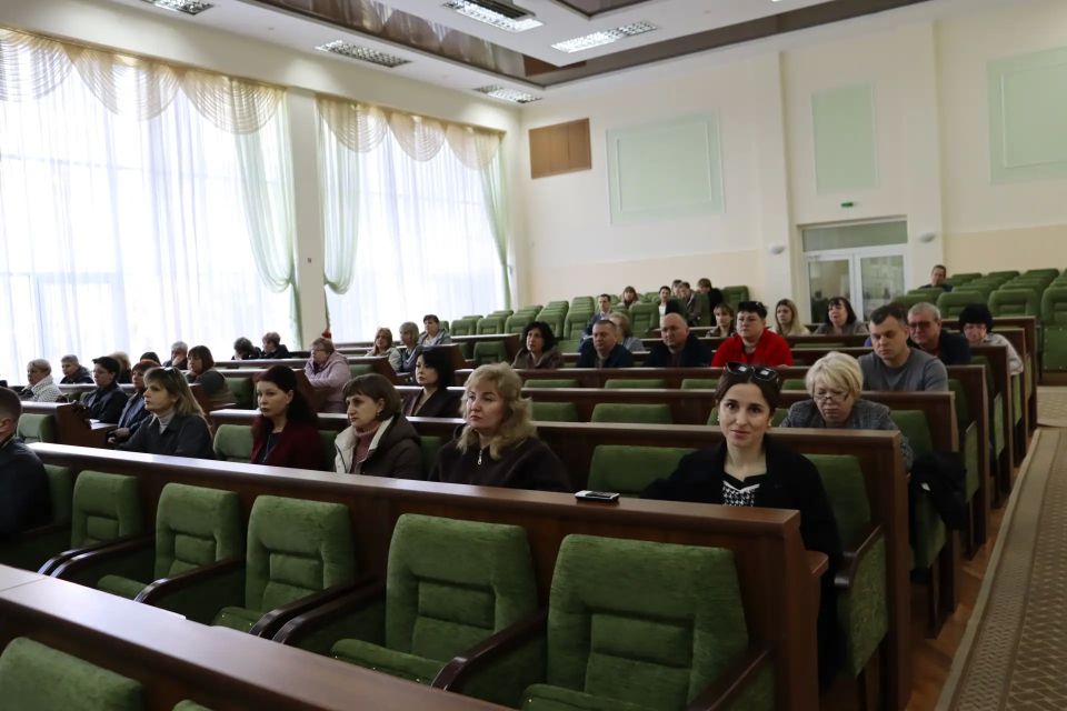 В Администрации Антрацитовского муниципального округа состоялось расширенное аппаратное совещание В Администрации Антрацитовского муниципального округа состоялось расширенное аппаратное совещание