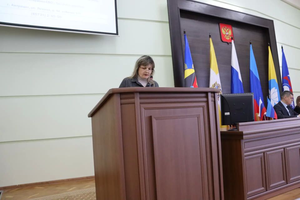 В Администрации Антрацитовского муниципального округа состоялось расширенное аппаратное совещание В Администрации Антрацитовского муниципального округа состоялось расширенное аппаратное совещание