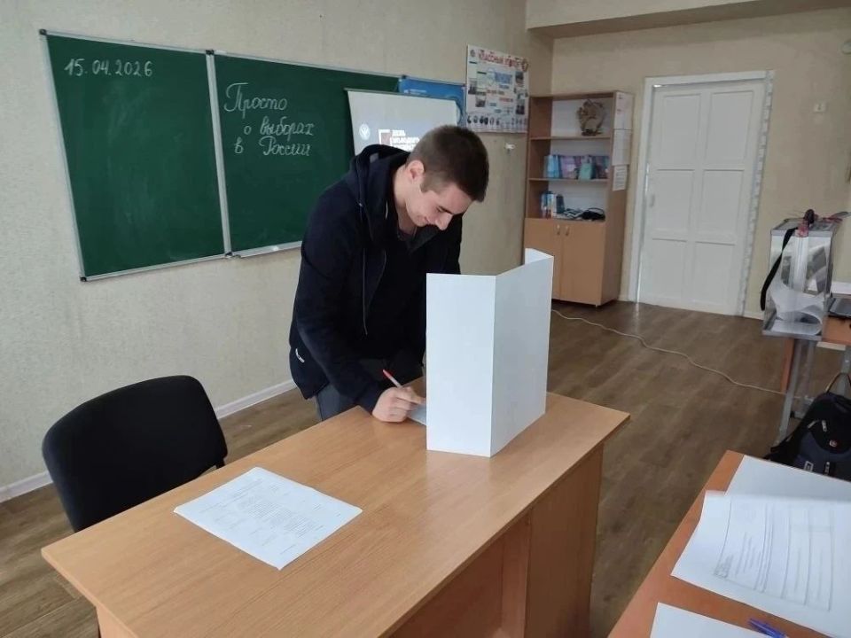 День молодого избирателя в Меловском муниципальном округе День молодого избирателя в Меловском муниципальном округе