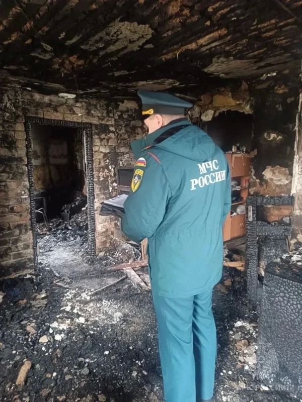 На пожаре в Луганске погиб человек На пожаре в Луганске погиб человек