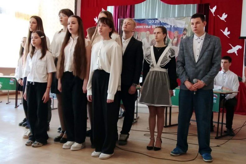 В Червонопартизанской СШ №1 открыли четыре Парты Героя В Червонопартизанской СШ №1 открыли четыре Парты Героя