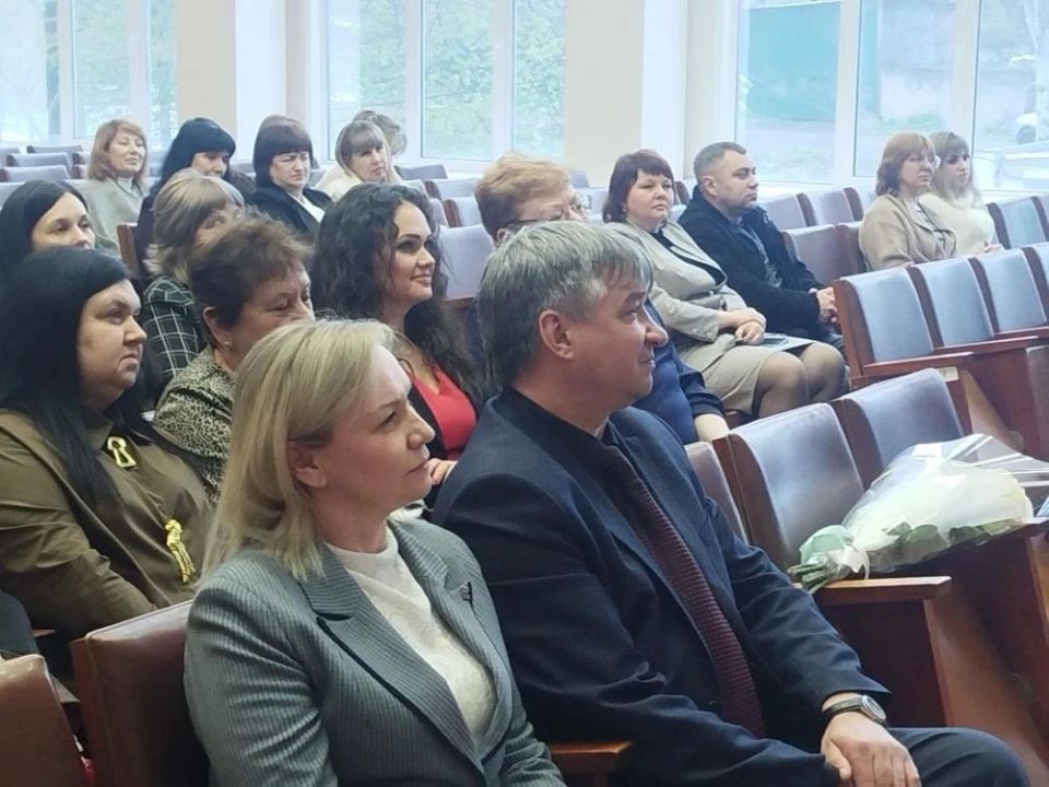 21 апреля в России традиционно отмечается профессиональный праздник – День местного самоуправления 21 апреля в России традиционно отмечается профессиональный праздник – День местного самоуправления