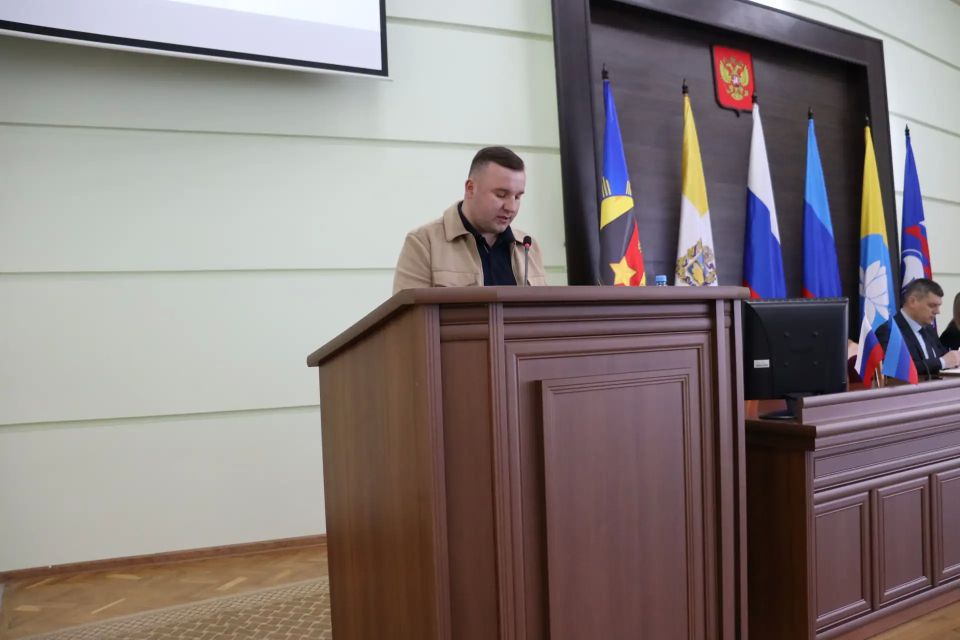 В Администрации Антрацитовского муниципального округа состоялось расширенное аппаратное совещание В Администрации Антрацитовского муниципального округа состоялось расширенное аппаратное совещание