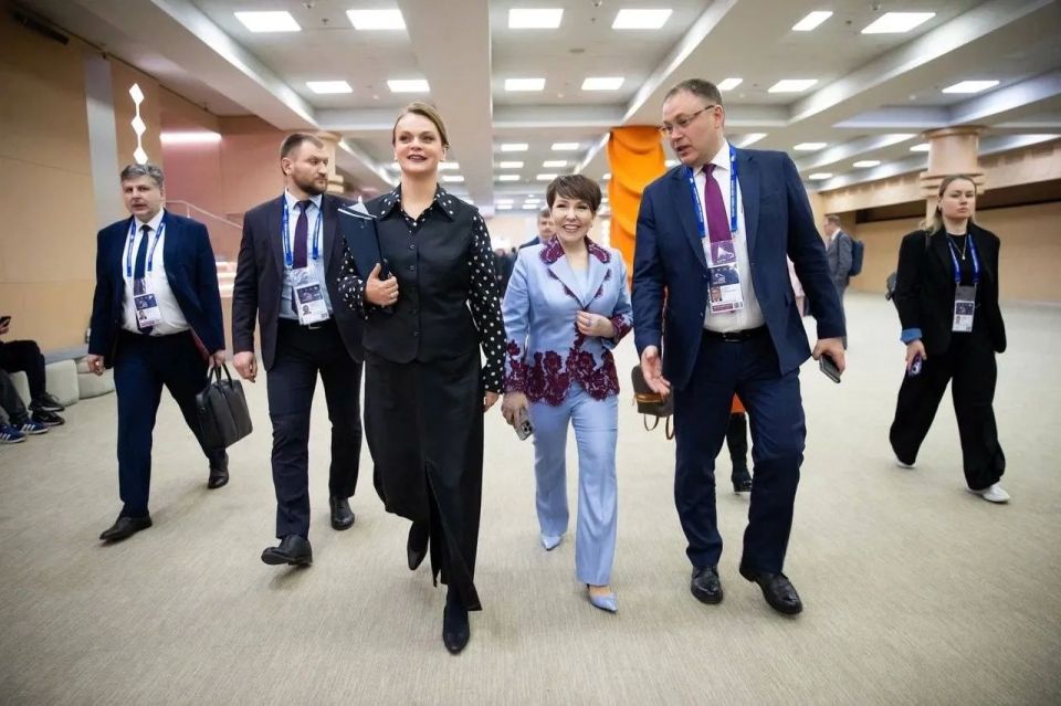 Анна Цивилева: Приняла участие в панельной дискуссии «Интеграция СВОих героев в мирную жизнь» в рамках Всероссийского муниципального форума «Малая Родина – Сила России» Анна Цивилева: Приняла участие в панельной дискуссии «Интеграция СВОих героев в мирную жизнь» в рамках Всероссийского муниципального форума «Малая Родина – Сила России»