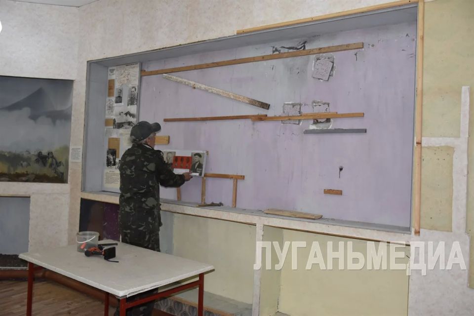 В Кировске приступили ко второму этапу капитального ремонта здания городского музея В Кировске приступили ко второму этапу капитального ремонта здания городского музея