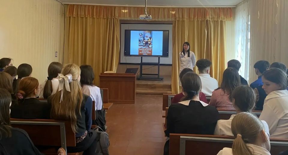 В Лутугинской средней школе №1 прошла лекция «Твое здоровье - в твоих руках» В Лутугинской средней школе №1 прошла лекция «Твое здоровье - в твоих руках»