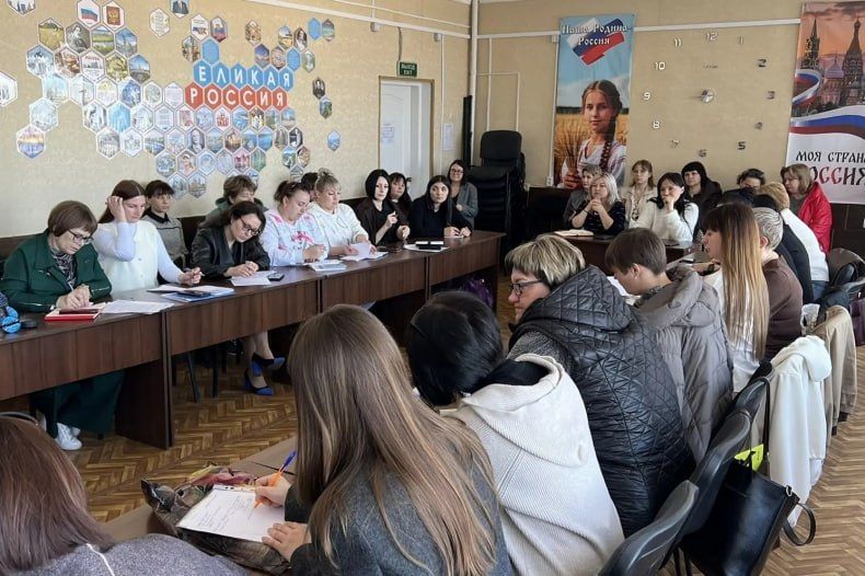 Совещание по вопросам антитеррористической защищённости образовательных организаций прошло в Свердловском муниципальном округе Совещание по вопросам антитеррористической защищённости образовательных организаций прошло в Свердловском муниципальном округе