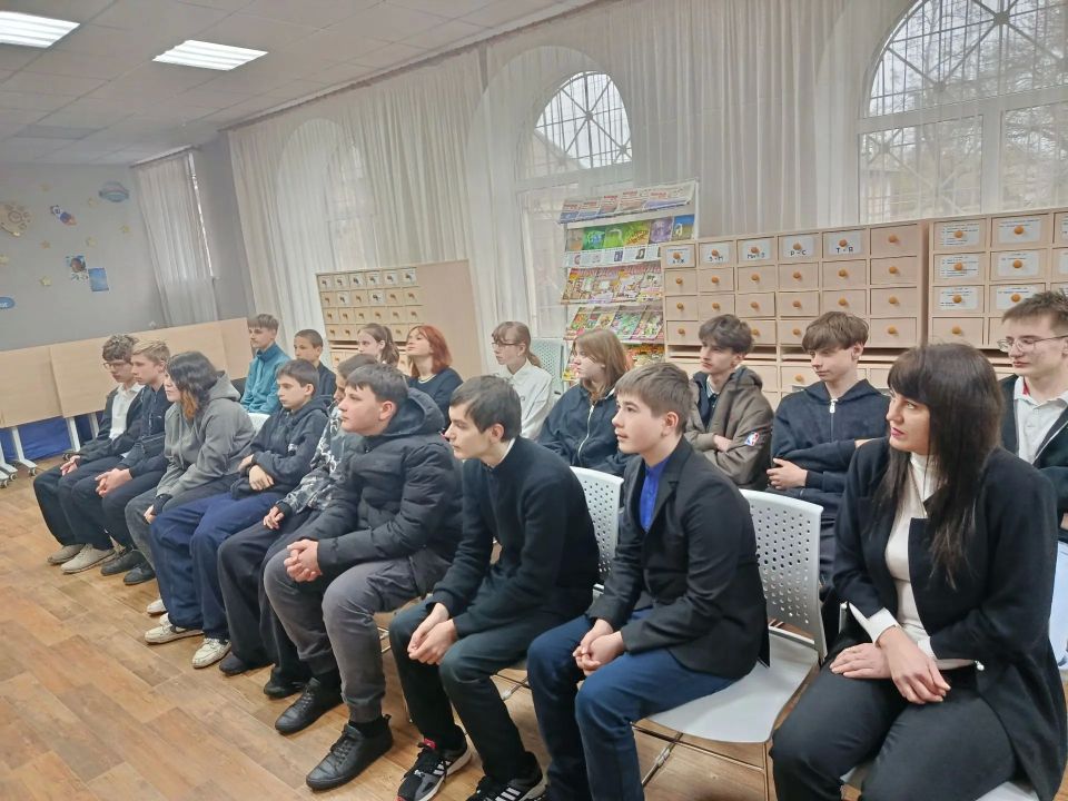 В Красном Луче почтили память жертв Чернобыльской аварии В Красном Луче почтили память жертв Чернобыльской аварии