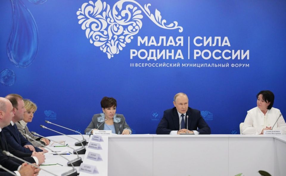 Глава ЛНР поблагодарил Президента России за поддержку в решении вопроса с индивидуальным отоплением в регионе Глава ЛНР поблагодарил Президента России за поддержку в решении вопроса с индивидуальным отоплением в регионе