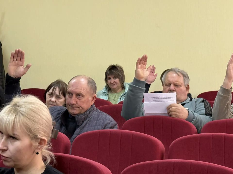 В Меловском муниципальном округе состоялось 50-ое заседание Совета Меловского муниципального округа Луганской Народной Республики, в котором приняли участие: первый заместитель Главы Администрации Меловского МО Гармаш Анна... В Меловском муниципальном округе состоялось 50-ое заседание Совета Меловского муниципального округа Луганской Народной Республики, в котором приняли участие: первый заместитель Главы Администрации Меловского МО Гармаш Анна...