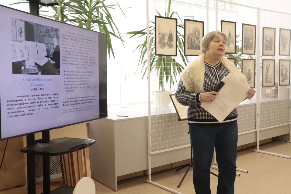 В Луганском художественном музее открылась выставка памяти жертв геноцида советского народа В Луганском художественном музее открылась выставка памяти жертв геноцида советского народа