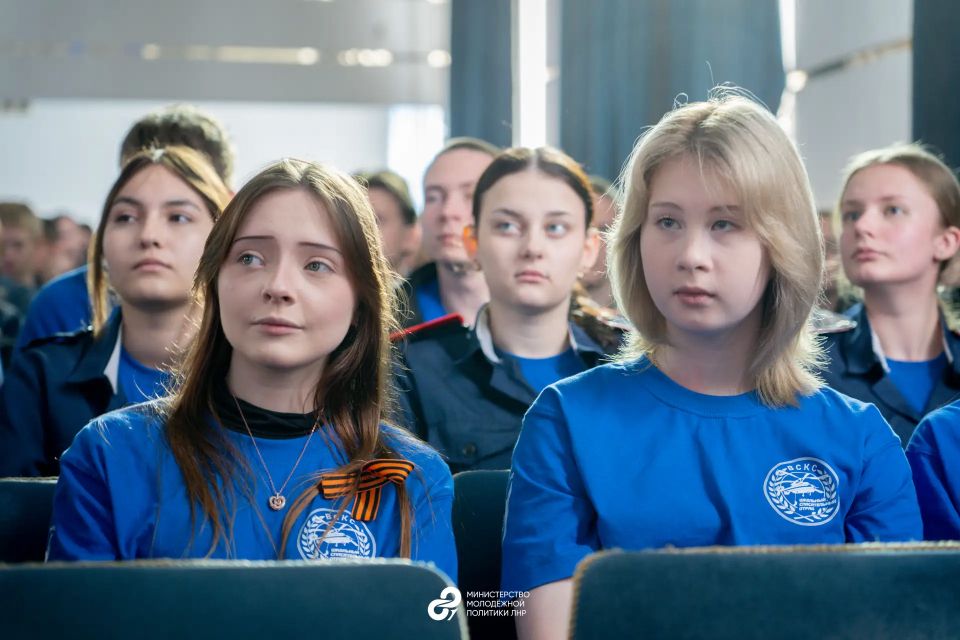 Поздравили ВСКС с 25-летием со дня основания Поздравили ВСКС с 25-летием со дня основания