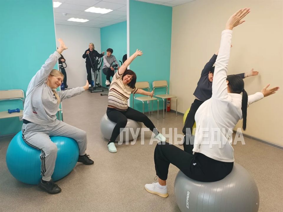В Станично-Луганском округе успешно реализуется проект «Активное долголетие» В Станично-Луганском округе успешно реализуется проект «Активное долголетие»